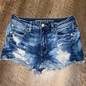 size 8 American Eagle shorts